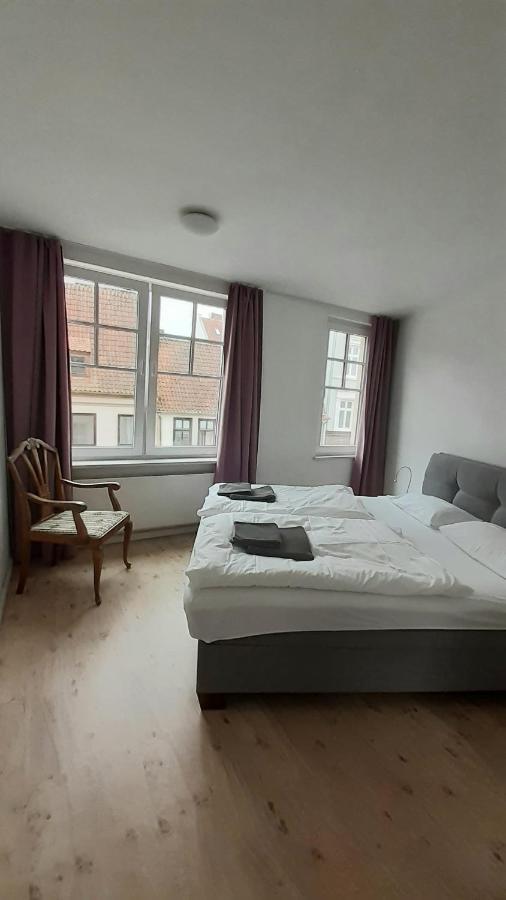 Likedeeler Am Stadthafen Lübeck Exteriör bild