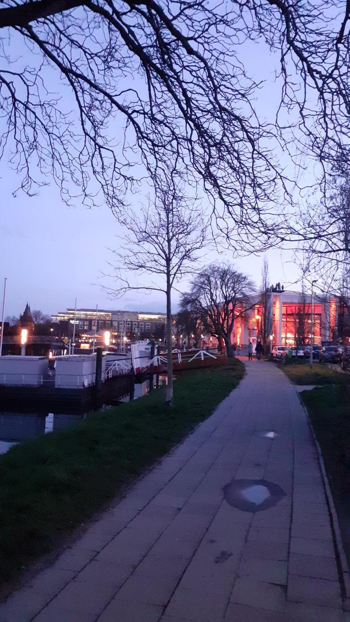 Likedeeler Am Stadthafen Lübeck Exteriör bild