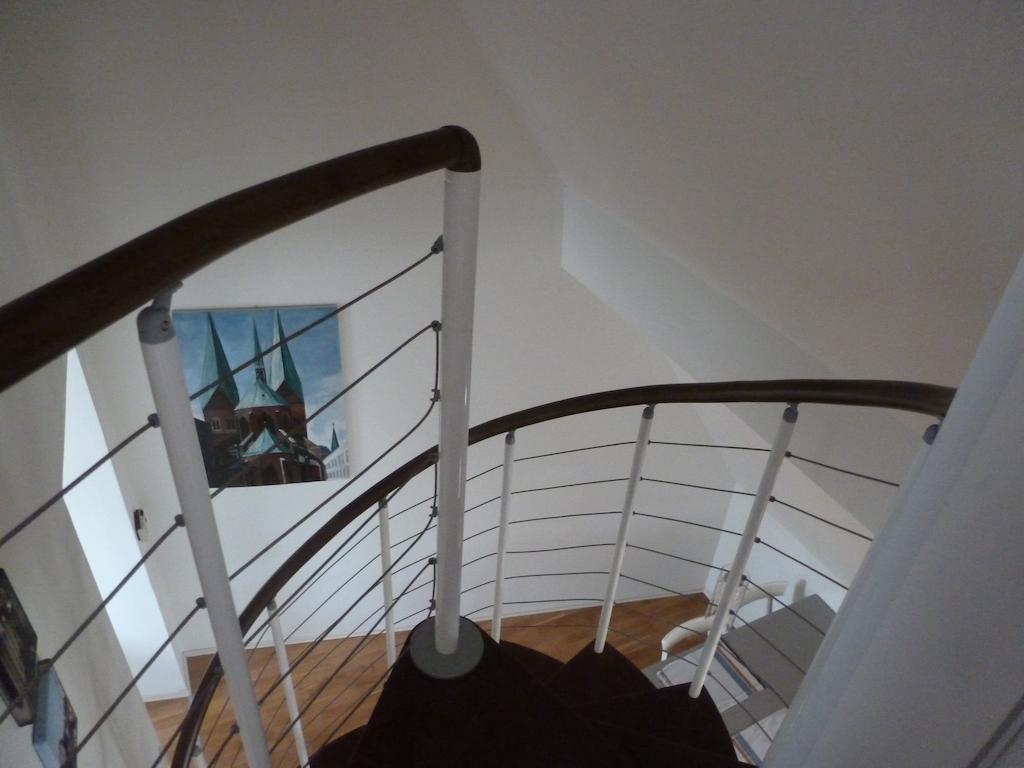 Likedeeler Am Stadthafen Lübeck Rum bild
