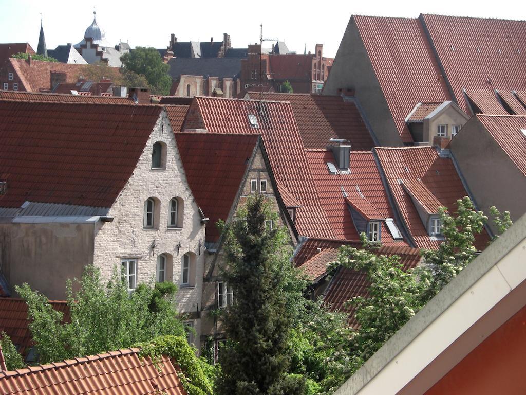 Likedeeler Am Stadthafen Lübeck Rum bild