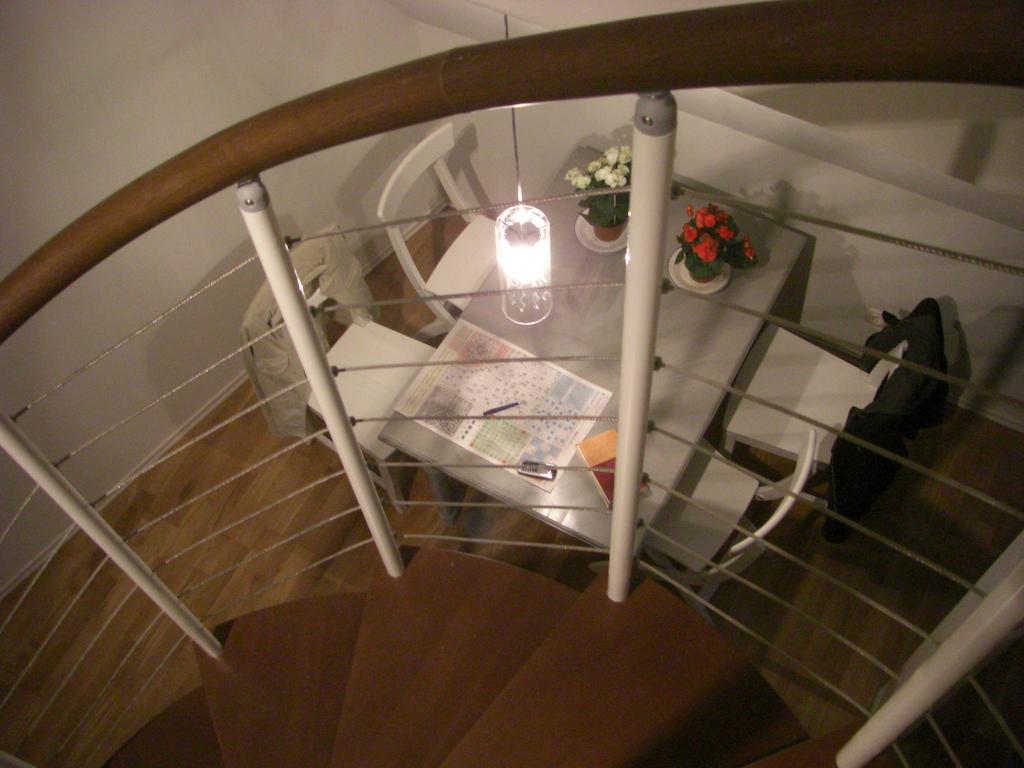 Likedeeler Am Stadthafen Lübeck Rum bild