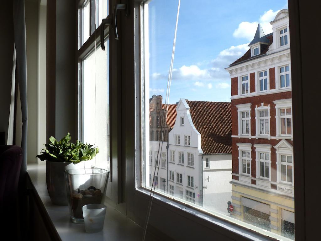 Likedeeler Am Stadthafen Lübeck Rum bild